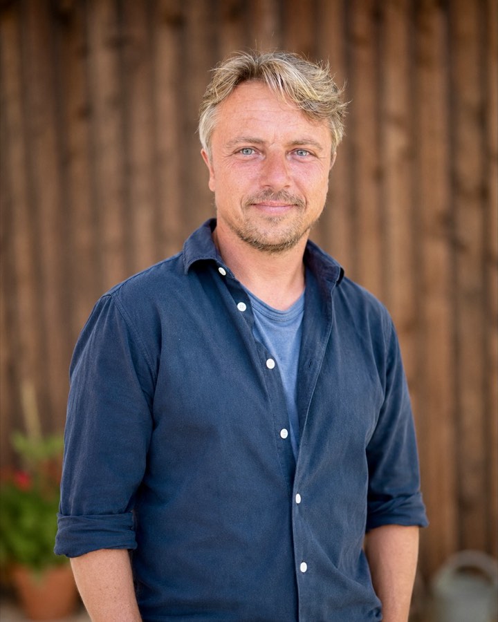 Portraitfoto von Bastian Polzer